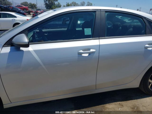 Photo 5 VIN: 3KPF24ADXME296090 - KIA FORTE 