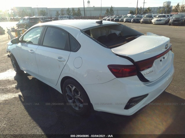 Photo 2 VIN: 3KPF24ADXME303488 - KIA FORTE 