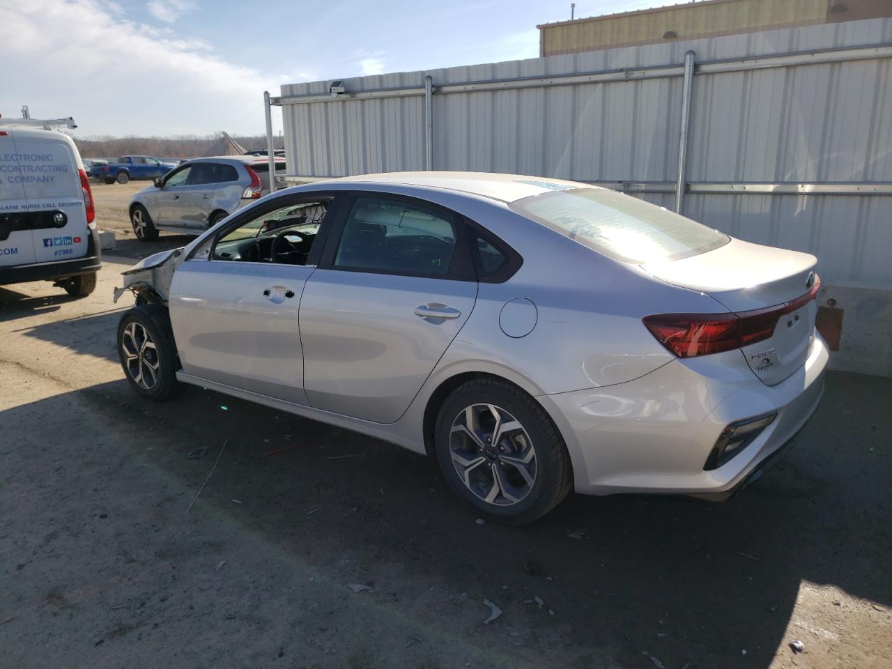 Photo 1 VIN: 3KPF24ADXME307685 - KIA FORTE 