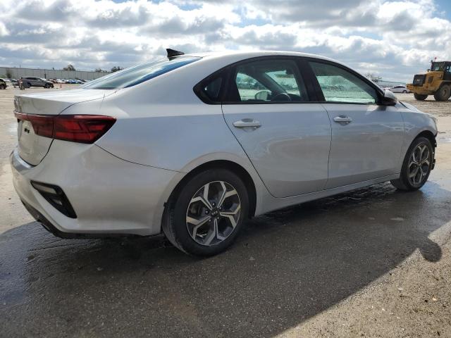 Photo 2 VIN: 3KPF24ADXME308917 - KIA FORTE 