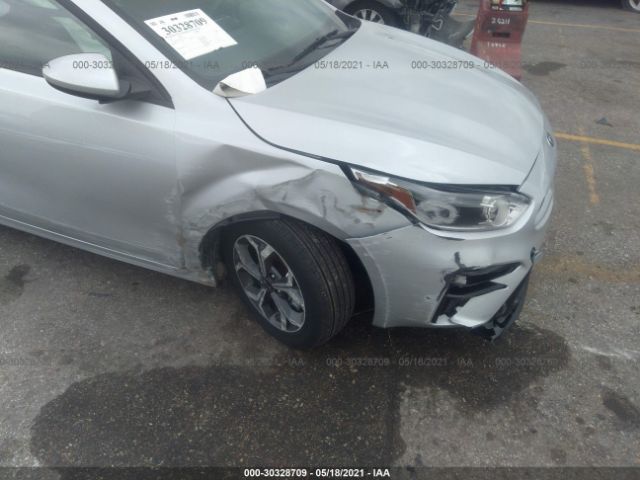 Photo 5 VIN: 3KPF24ADXME345451 - KIA FORTE 