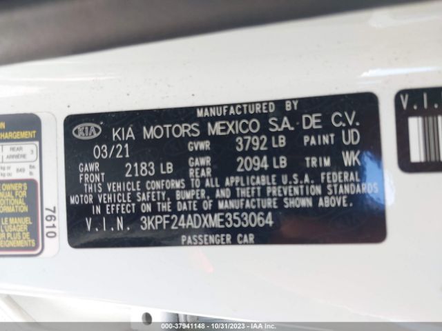 Photo 8 VIN: 3KPF24ADXME353064 - KIA FORTE 