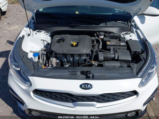 Photo 9 VIN: 3KPF24ADXME353064 - KIA FORTE 