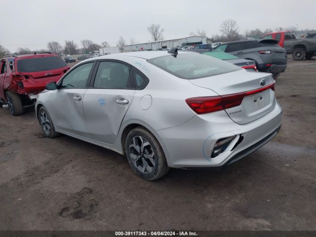 Photo 2 VIN: 3KPF24ADXME414378 - KIA FORTE 