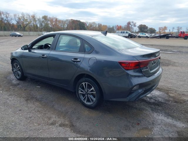 Photo 2 VIN: 3KPF24ADXNE423664 - KIA FORTE 