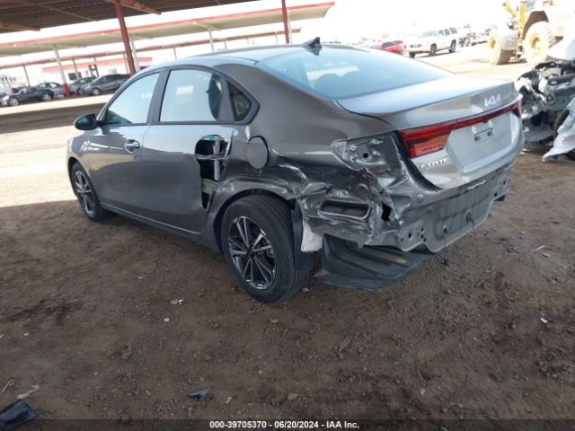 Photo 2 VIN: 3KPF24ADXNE491205 - KIA FORTE 