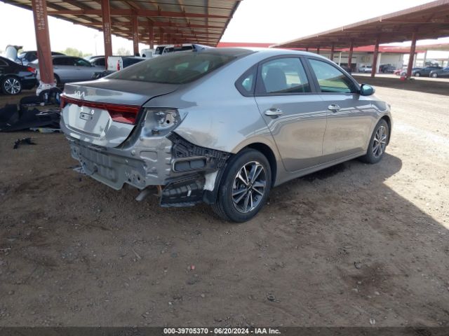 Photo 3 VIN: 3KPF24ADXNE491205 - KIA FORTE 