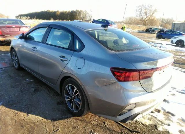 Photo 2 VIN: 3KPF24ADXNE500873 - KIA FORTE 