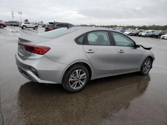 Photo 2 VIN: 3KPF24ADXPE517983 - KIA FORTE LX 