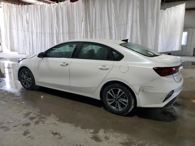 Photo 1 VIN: 3KPF24ADXPE535741 - KIA FORTE LX 