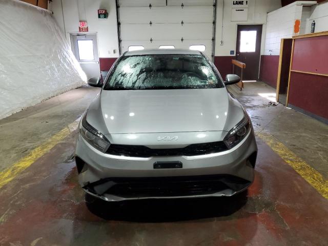 Photo 4 VIN: 3KPF24ADXPE540504 - KIA FORTE LX 