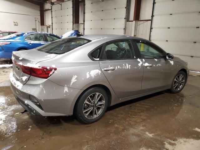 Photo 2 VIN: 3KPF24ADXPE583613 - KIA FORTE 