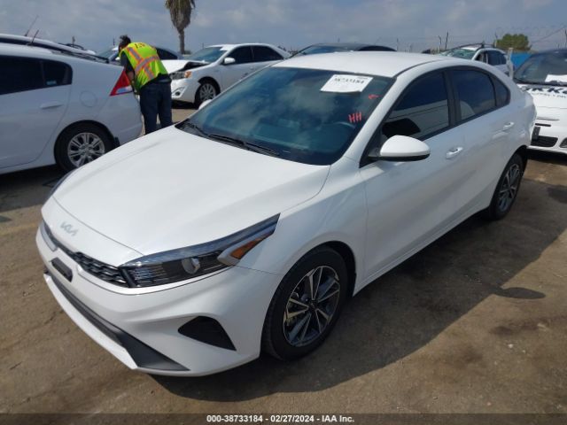 Photo 1 VIN: 3KPF24ADXPE609160 - KIA FORTE 