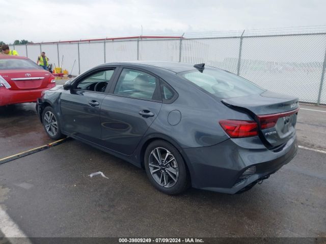 Photo 2 VIN: 3KPF24ADXPE665499 - KIA FORTE 