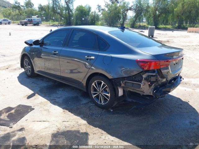 Photo 2 VIN: 3KPF24ADXPE673487 - KIA FORTE 