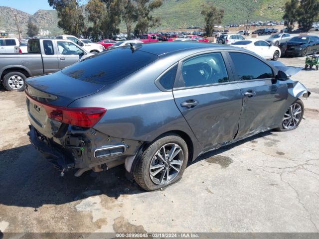 Photo 3 VIN: 3KPF24ADXPE673487 - KIA FORTE 