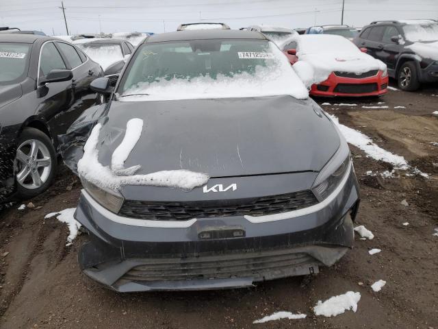 Photo 4 VIN: 3KPF24ADXRE687683 - KIA FORTE LX 