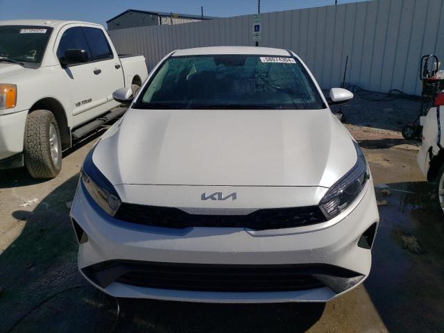 Photo 4 VIN: 3KPF24ADXRE737076 - KIA FORTE LX 