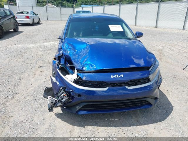 Photo 5 VIN: 3KPF24ADXRE758008 - KIA FORTE 