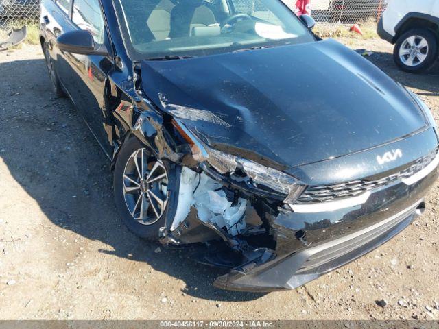 Photo 5 VIN: 3KPF24ADXRE783054 - KIA FORTE 