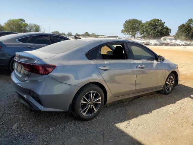 Photo 2 VIN: 3KPF24ADXRE789730 - KIA FORTE LX 