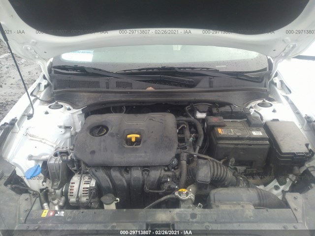 Photo 9 VIN: 3KPF34AD0KE028496 - KIA FORTE 