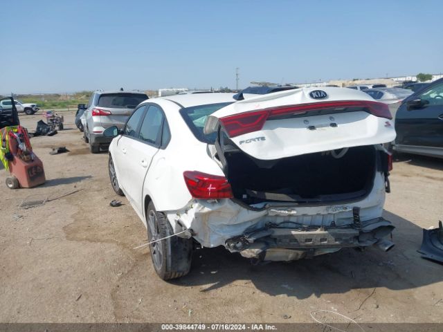 Photo 2 VIN: 3KPF34AD0KE036047 - KIA FORTE 