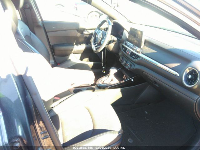 Photo 4 VIN: 3KPF34AD0ME286553 - KIA FORTE 