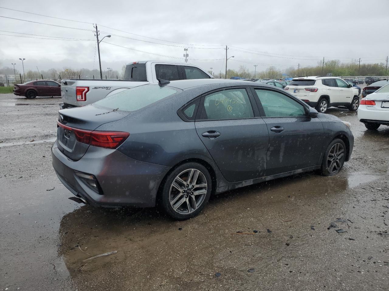 Photo 2 VIN: 3KPF34AD1KE047428 - KIA FORTE 