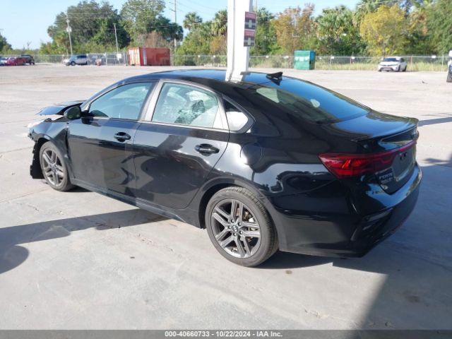 Photo 2 VIN: 3KPF34AD1ME295391 - KIA FORTE 