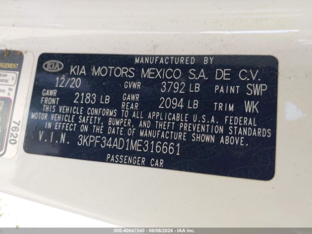 Photo 8 VIN: 3KPF34AD1ME316661 - KIA FORTE 