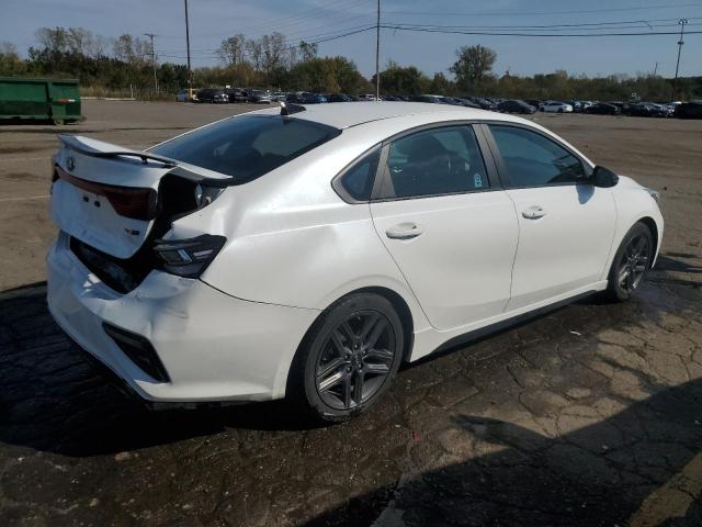 Photo 2 VIN: 3KPF34AD1ME323433 - KIA FORTE GT L 