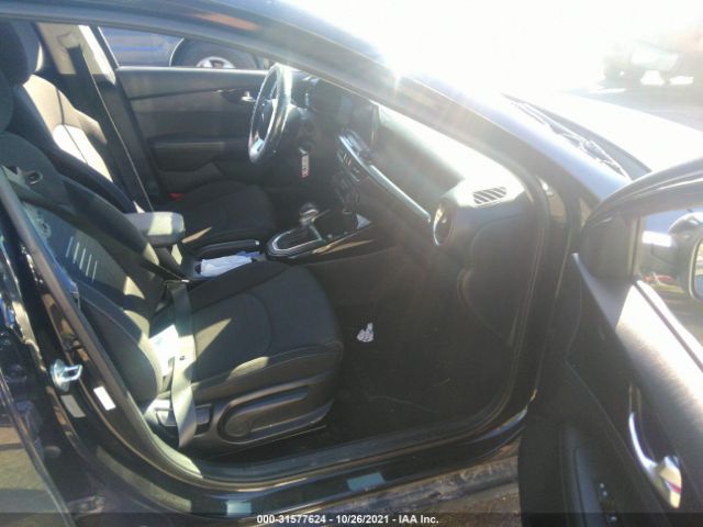 Photo 4 VIN: 3KPF34AD2KE014647 - KIA FORTE 