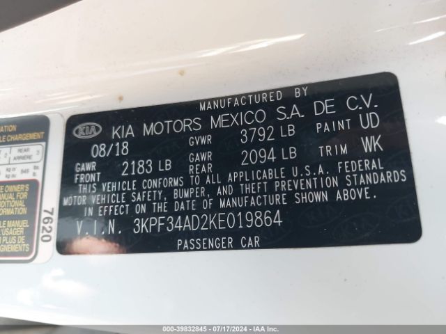 Photo 8 VIN: 3KPF34AD2KE019864 - KIA FORTE 