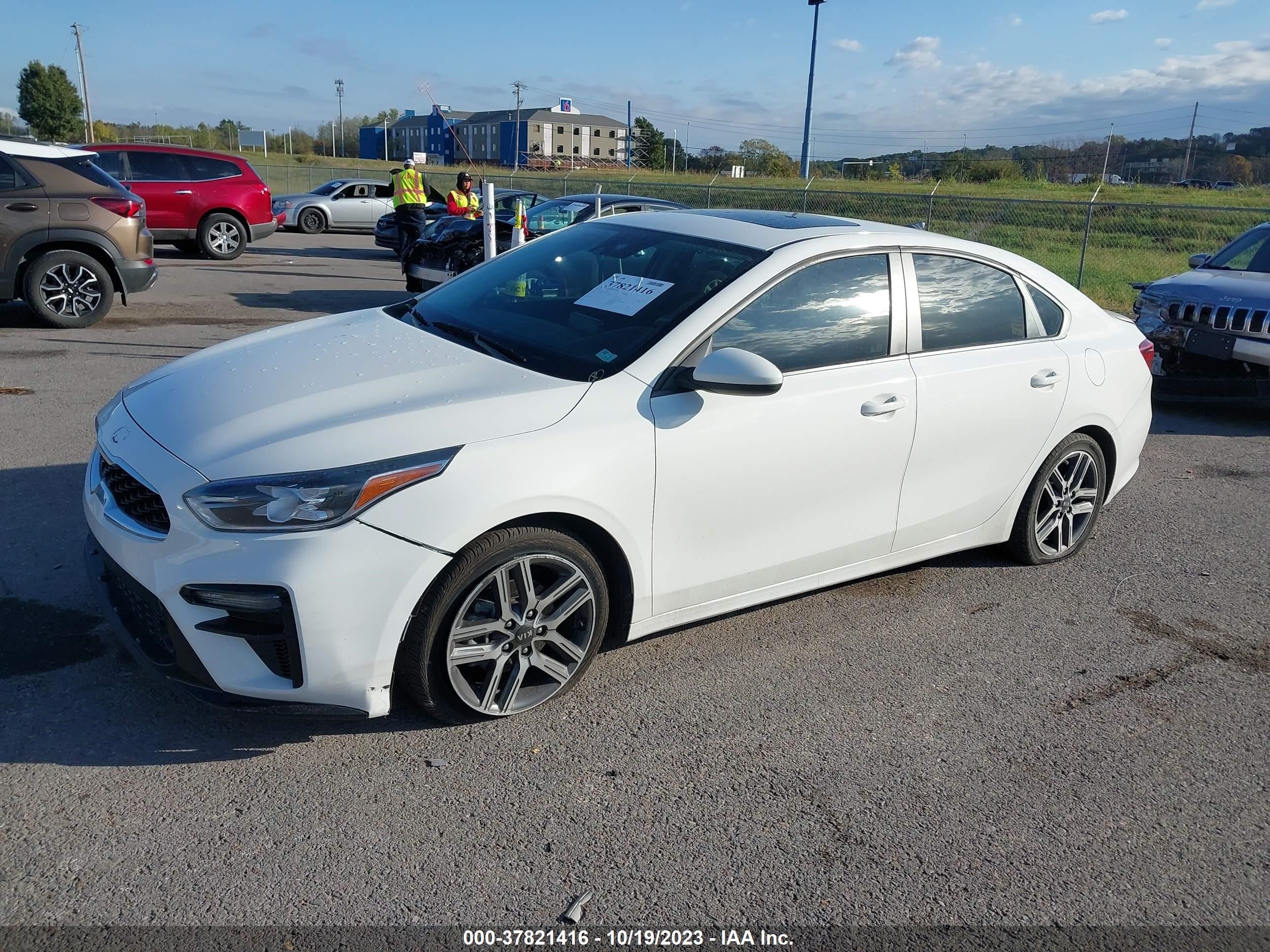 Photo 1 VIN: 3KPF34AD3KE012891 - KIA FORTE 