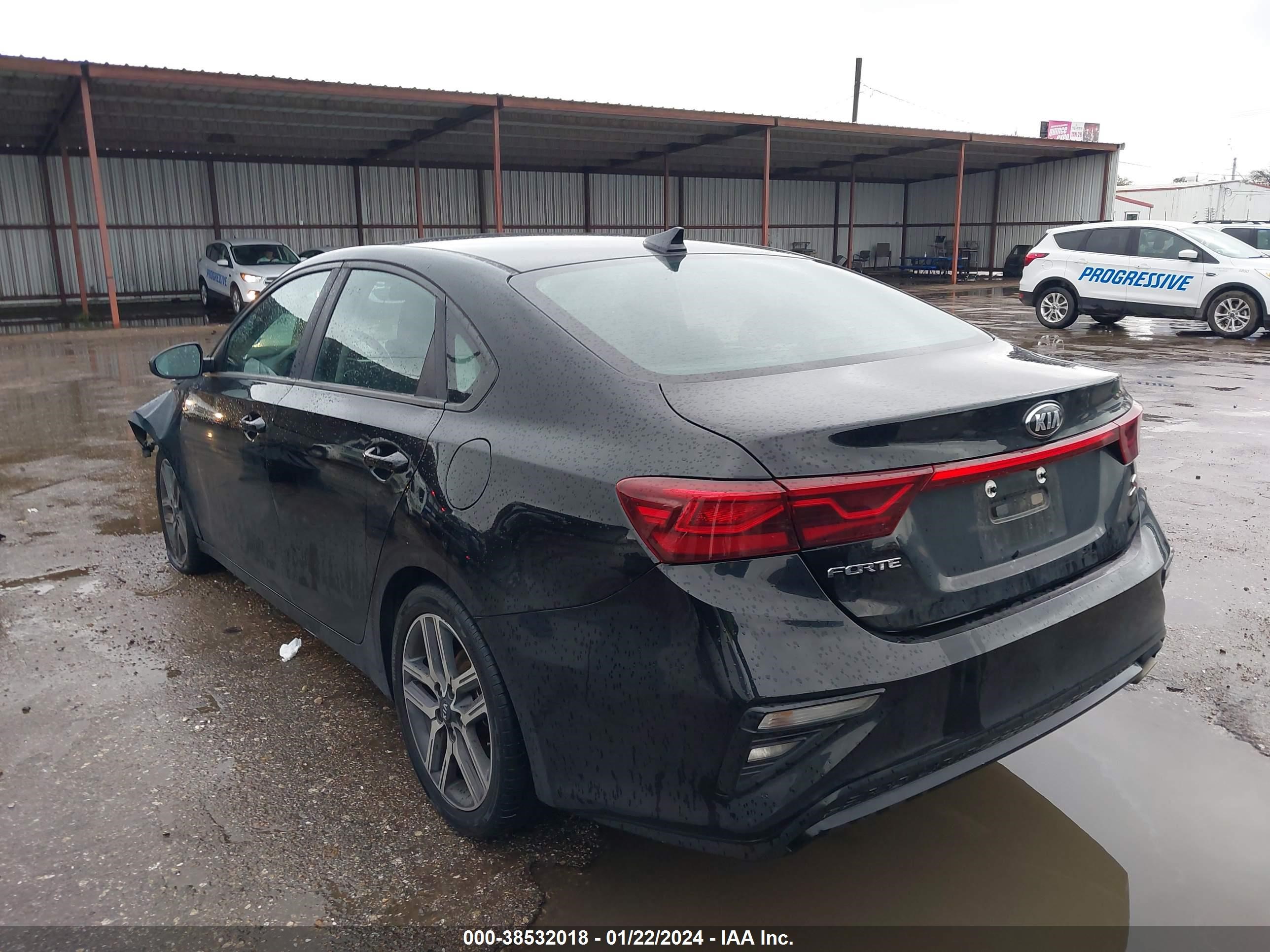 Photo 2 VIN: 3KPF34AD4KE012754 - KIA FORTE 