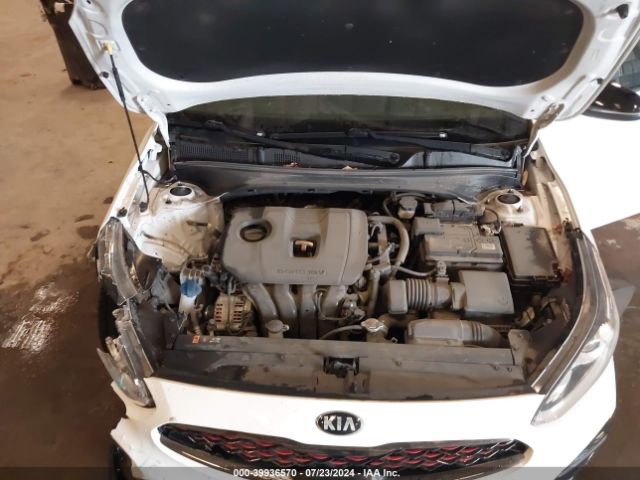 Photo 9 VIN: 3KPF34AD4ME264023 - KIA FORTE 