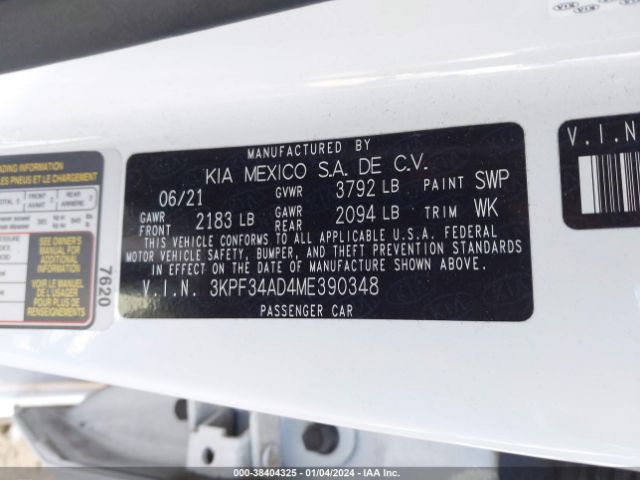 Photo 8 VIN: 3KPF34AD4ME390348 - KIA FORTE 