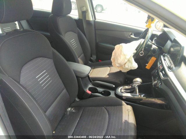 Photo 4 VIN: 3KPF34AD5KE016957 - KIA FORTE 