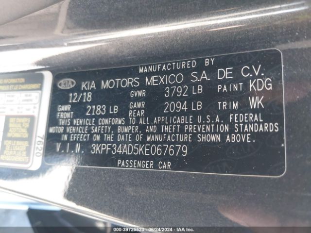 Photo 8 VIN: 3KPF34AD5KE067679 - KIA FORTE 