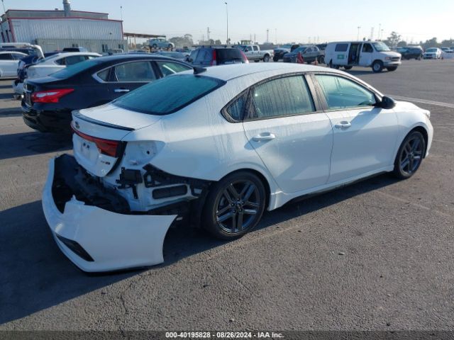 Photo 3 VIN: 3KPF34AD5ME392156 - KIA FORTE 