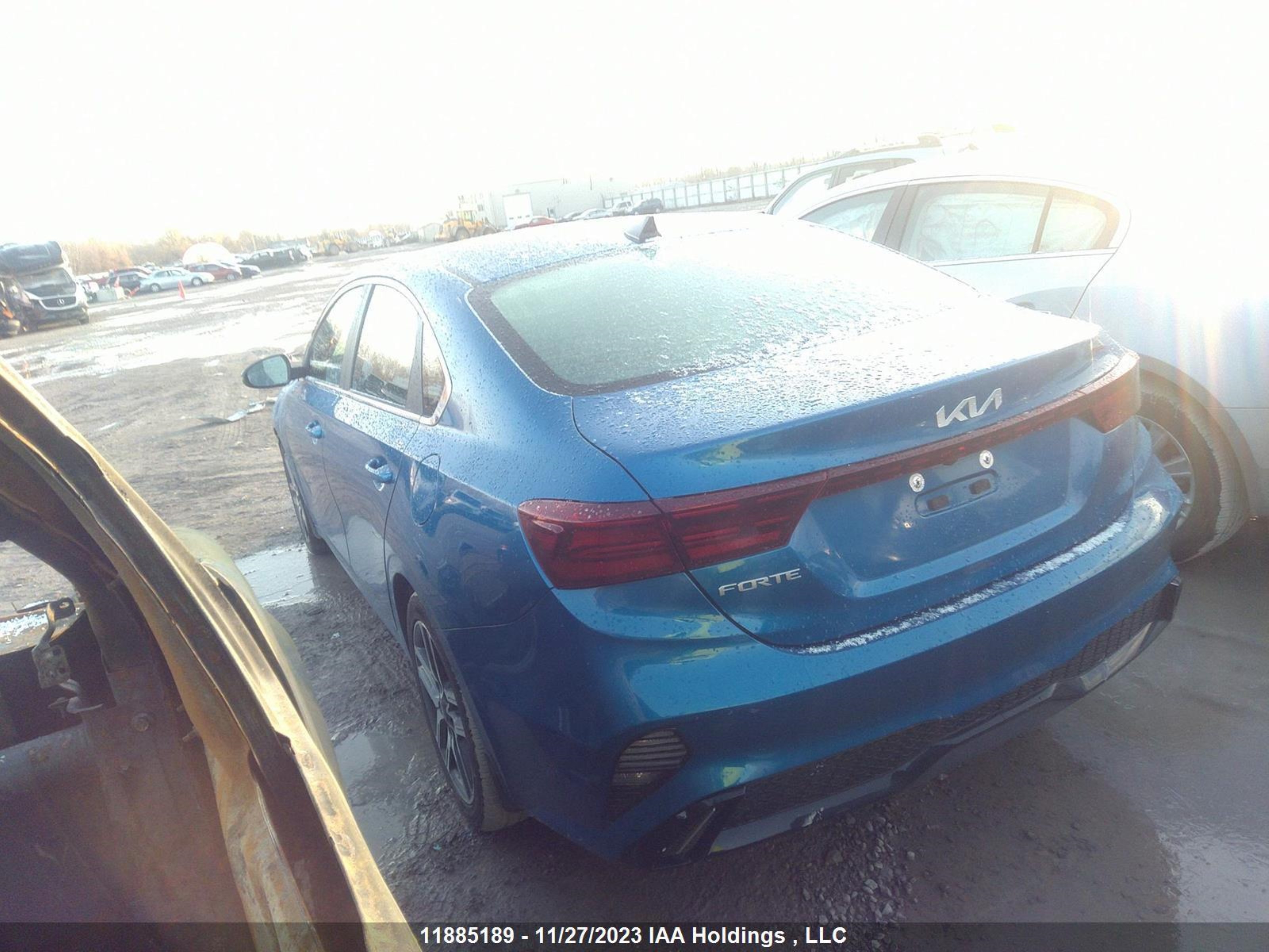 Photo 2 VIN: 3KPF34AD5PE659560 - KIA FORTE 