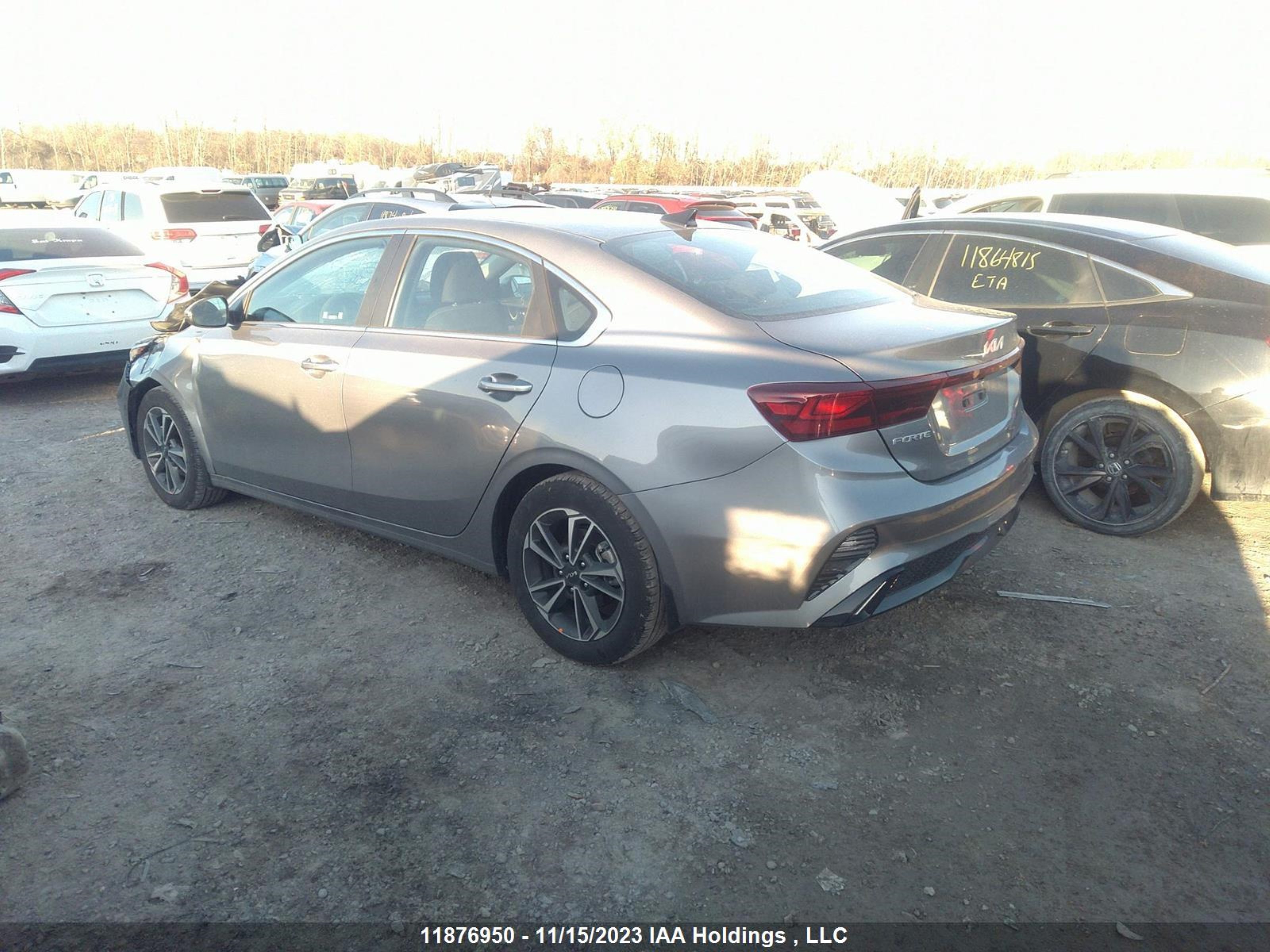 Photo 2 VIN: 3KPF34AD5PE671482 - KIA FORTE 