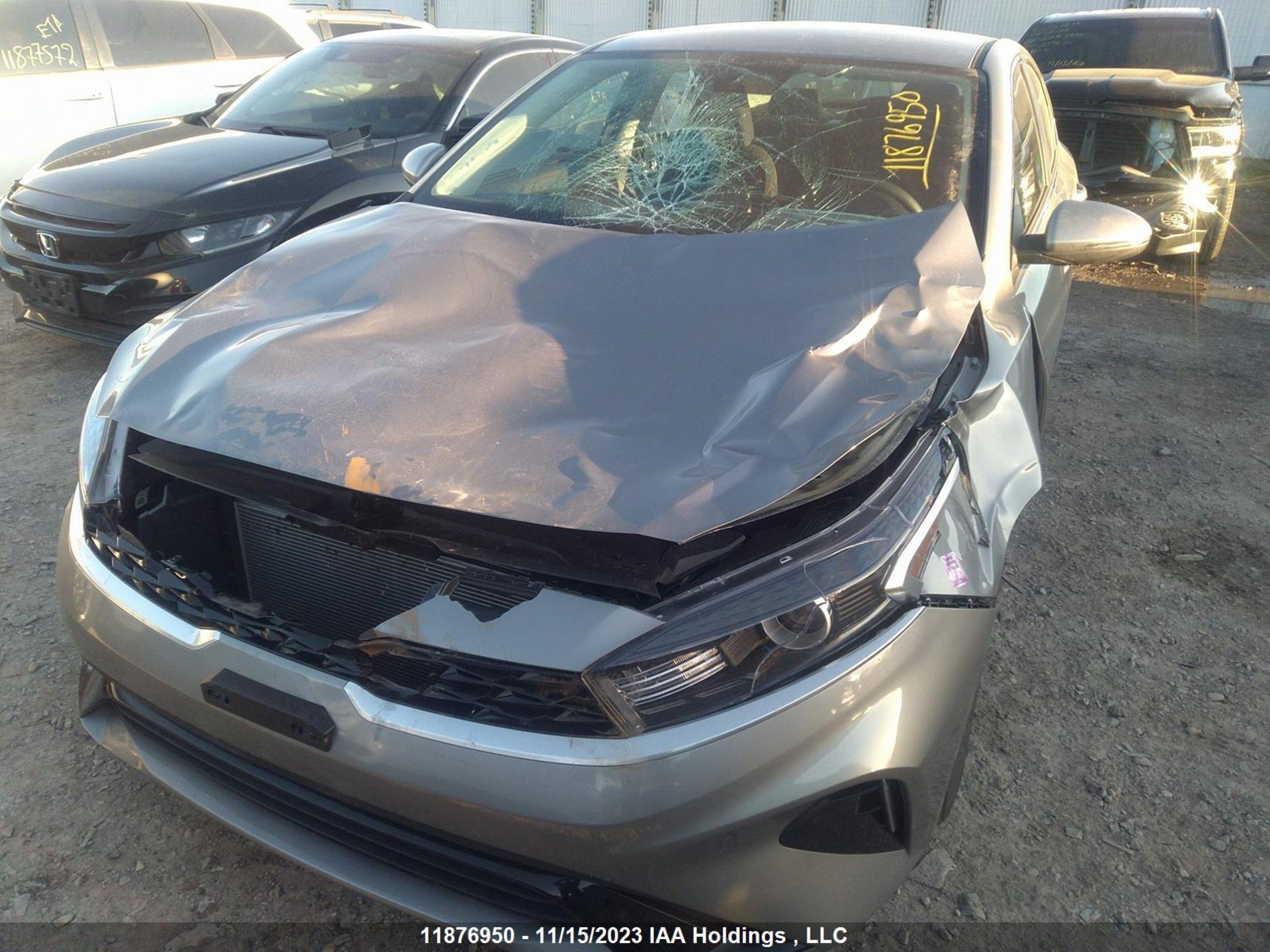 Photo 5 VIN: 3KPF34AD5PE671482 - KIA FORTE 