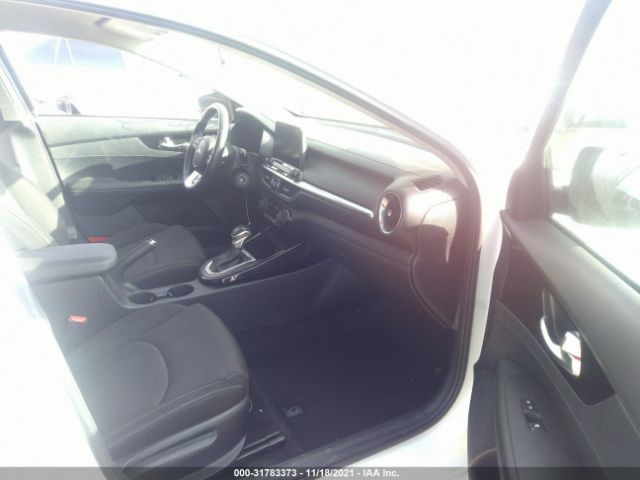 Photo 4 VIN: 3KPF34AD6KE014747 - KIA FORTE 