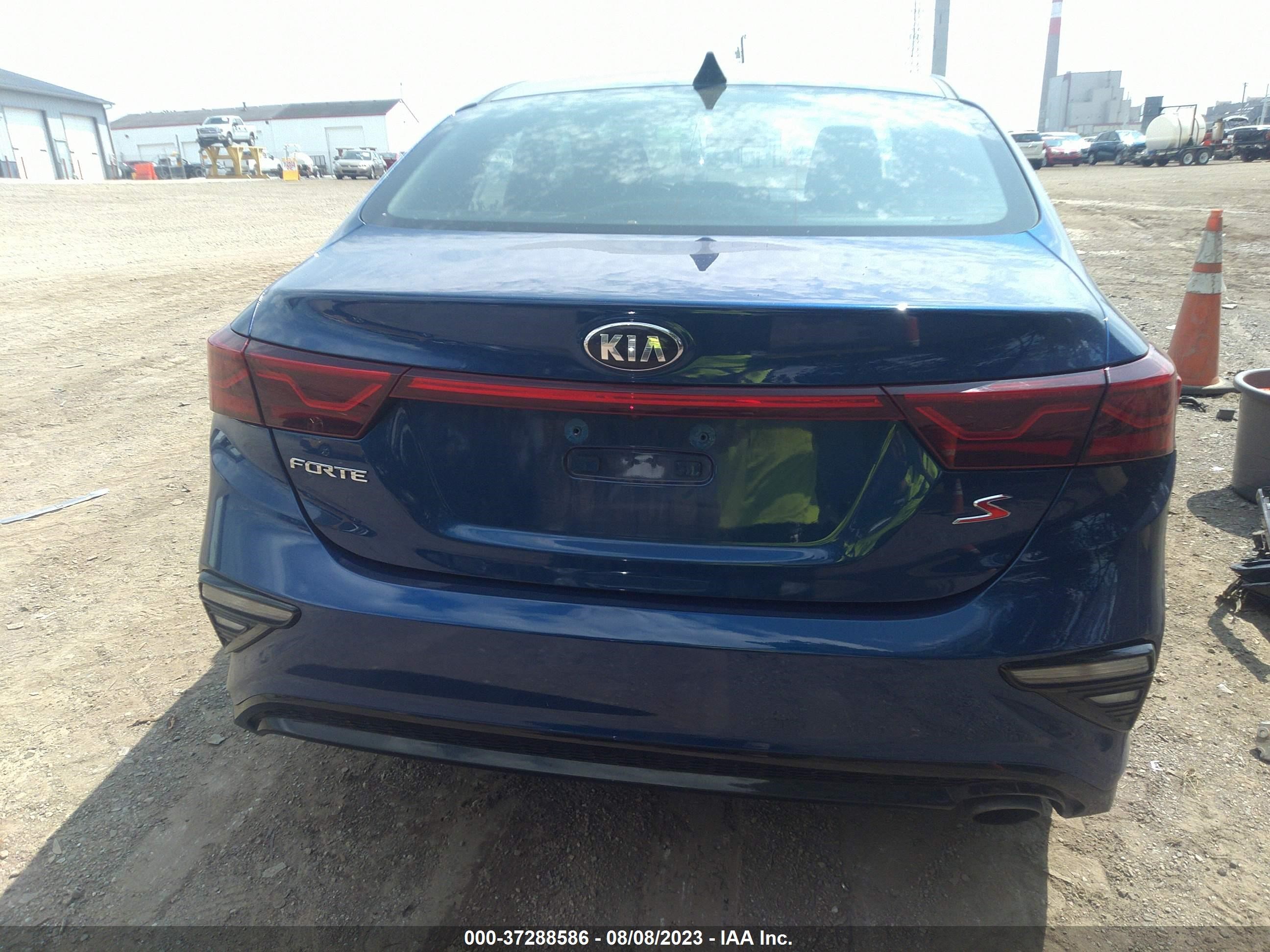 Photo 16 VIN: 3KPF34AD6KE014960 - KIA FORTE 