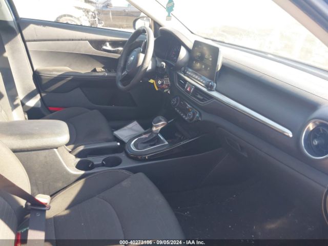 Photo 4 VIN: 3KPF34AD6KE022783 - KIA FORTE 