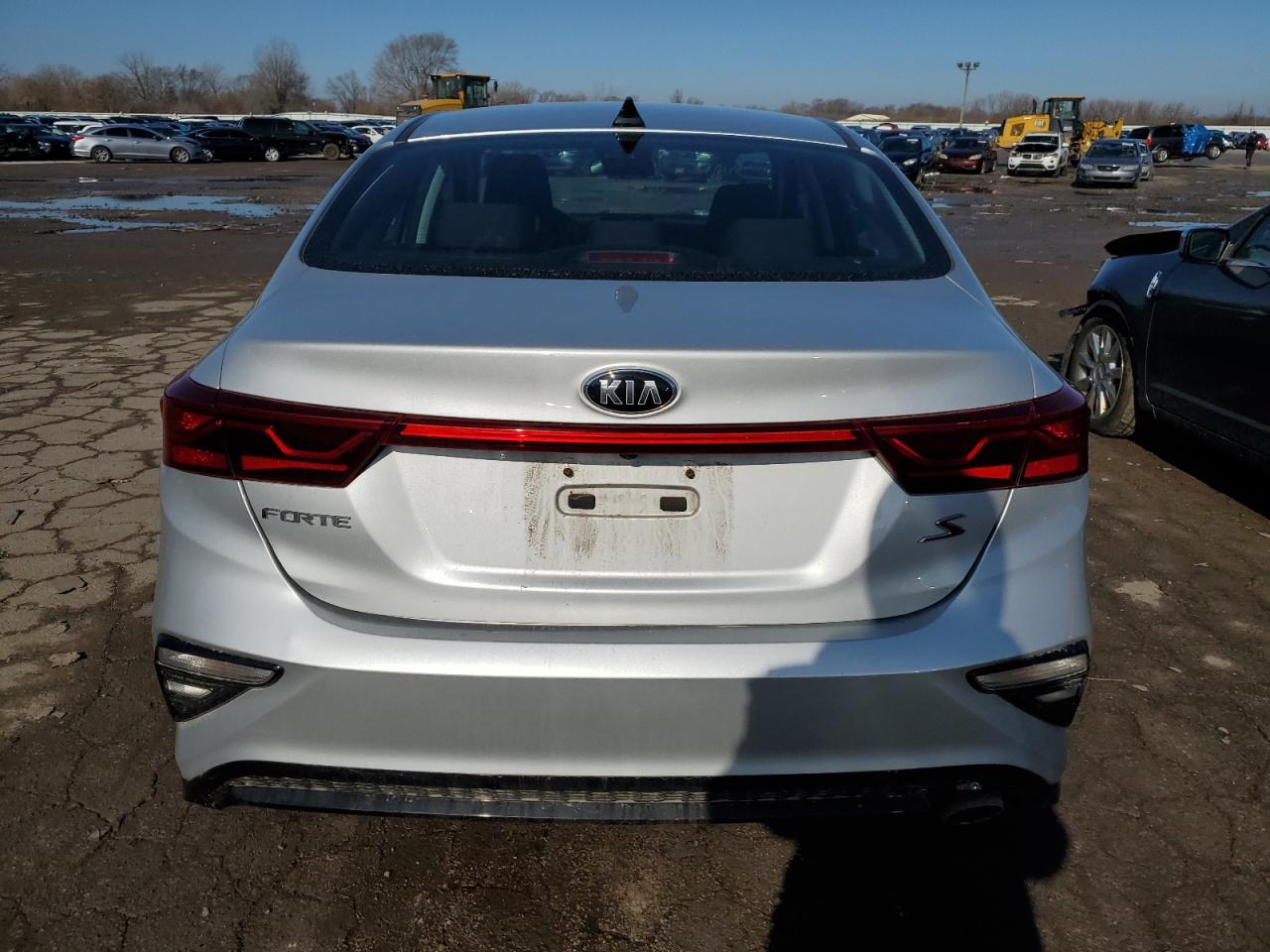 Photo 5 VIN: 3KPF34AD6KE066069 - KIA FORTE 