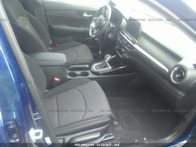 Photo 4 VIN: 3KPF34AD6KE068677 - KIA FORTE 