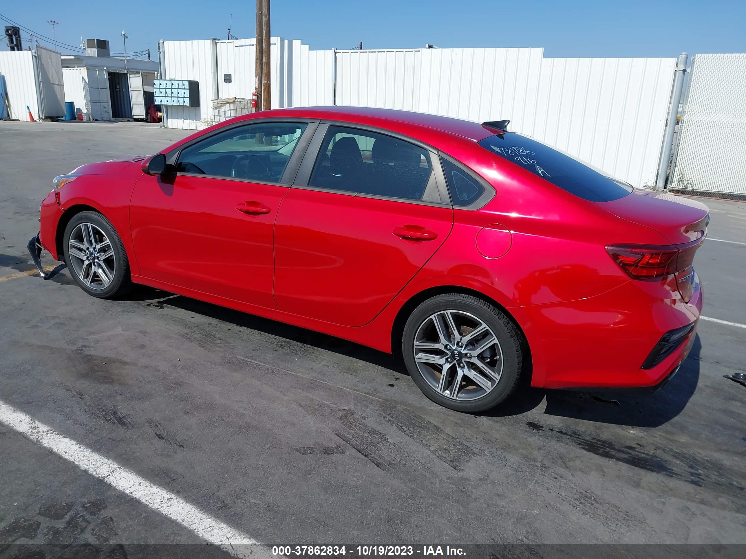 Photo 2 VIN: 3KPF34AD6KE135794 - KIA FORTE 